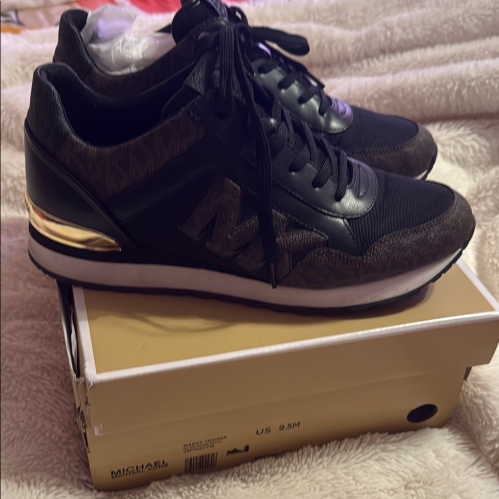 Michael Kors Black and Gold Fashion Sneakers